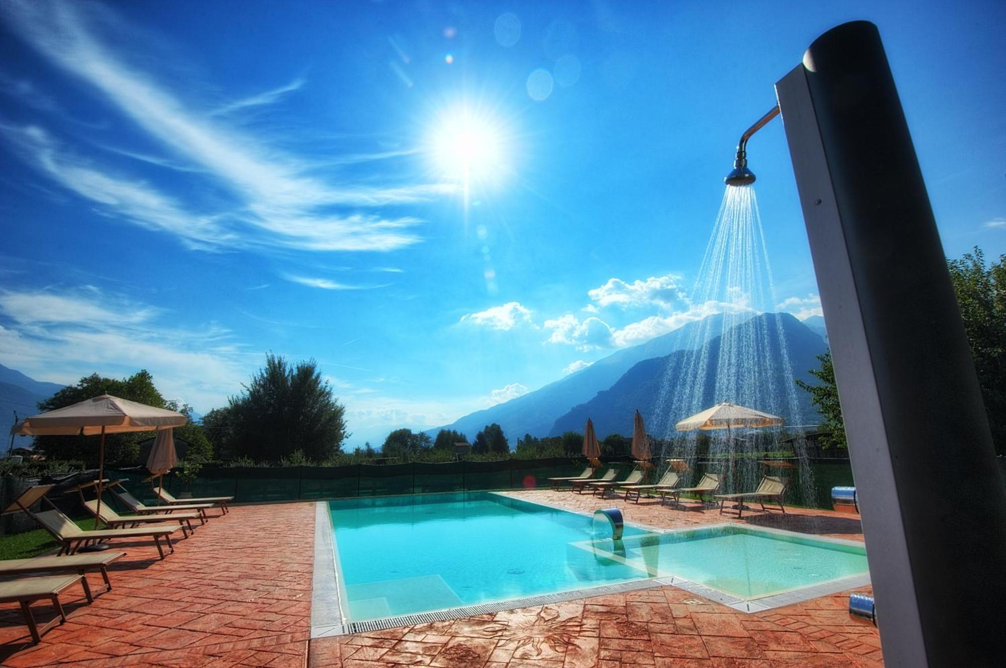 Agriturismo Alla Poncia Gravedona Kültér fotó
