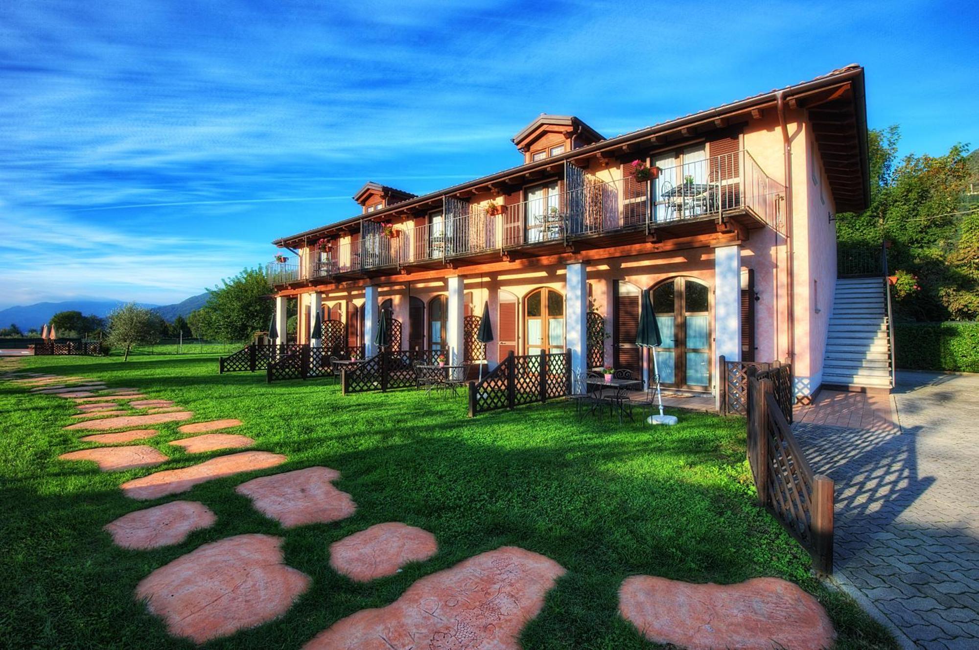 Agriturismo Alla Poncia Gravedona Kültér fotó