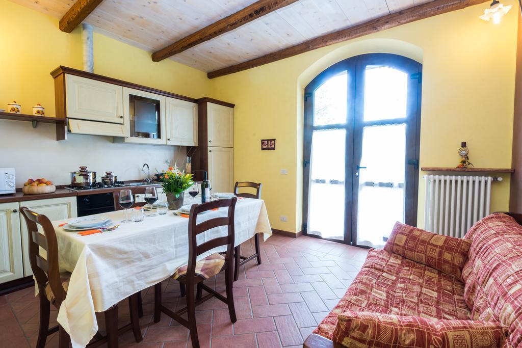 Agriturismo Alla Poncia Gravedona Szoba fotó