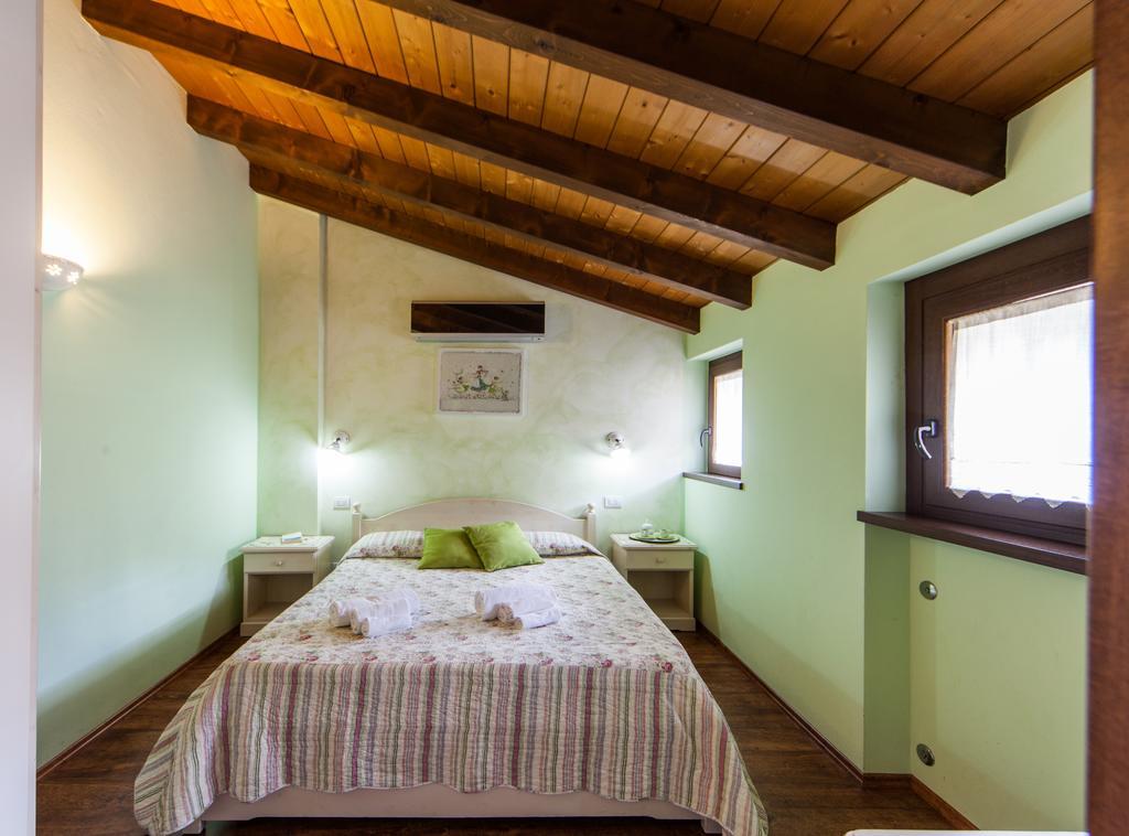 Agriturismo Alla Poncia Gravedona Kültér fotó