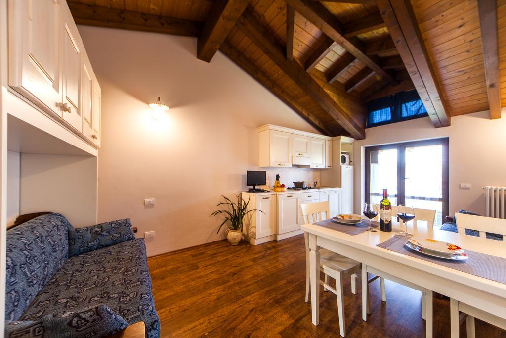 Agriturismo Alla Poncia Gravedona Kültér fotó